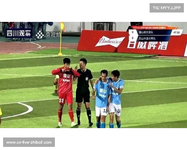 川超联赛乐山赛区火爆,味道非常队主场迎敌 川超联赛乐山赛区火爆,味道非常队主场迎敌