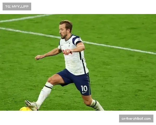 “战术拆解:自由人队‘Elbow Get’战术如何为约内斯库创造错位机会”